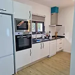 Beautiful Modern Townhouse With Parking Included *